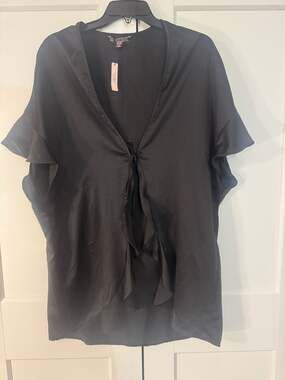 Victorias Secret Black One Size Kimono Wrap Short Sleeves Ruffle Tie Satin Feel